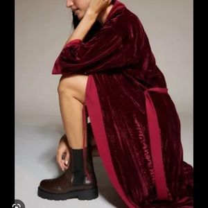 Urban Outfitters Enchanted Velvet Robe